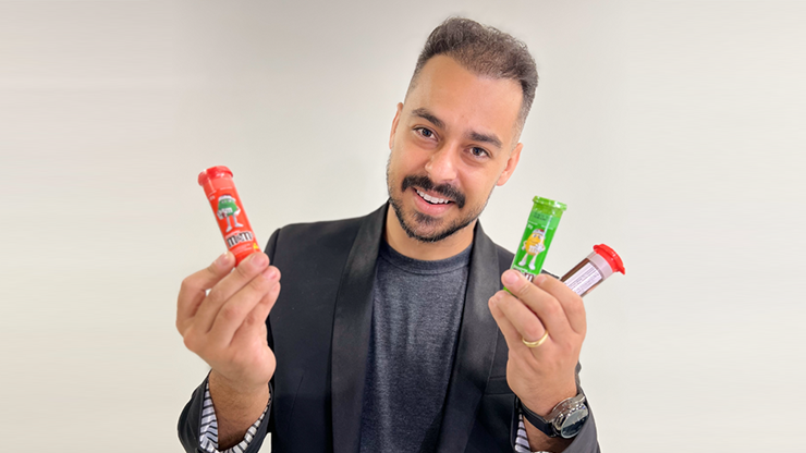 Ring & M by Magico Luiz